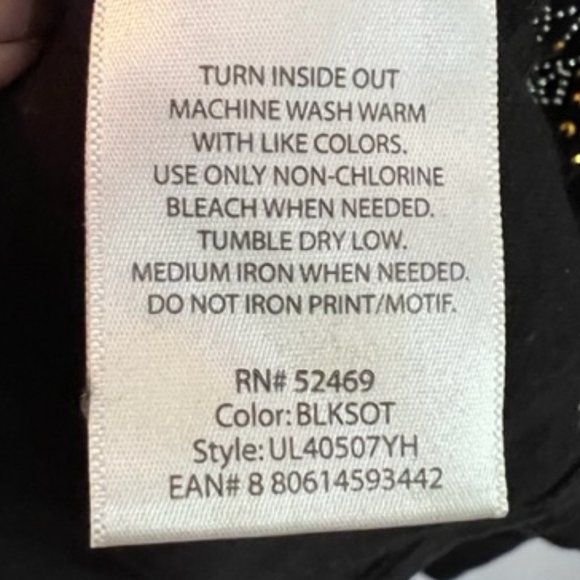 Closet Clearance Festive Long Sleeve T-Shirt - Picture 6 of 6